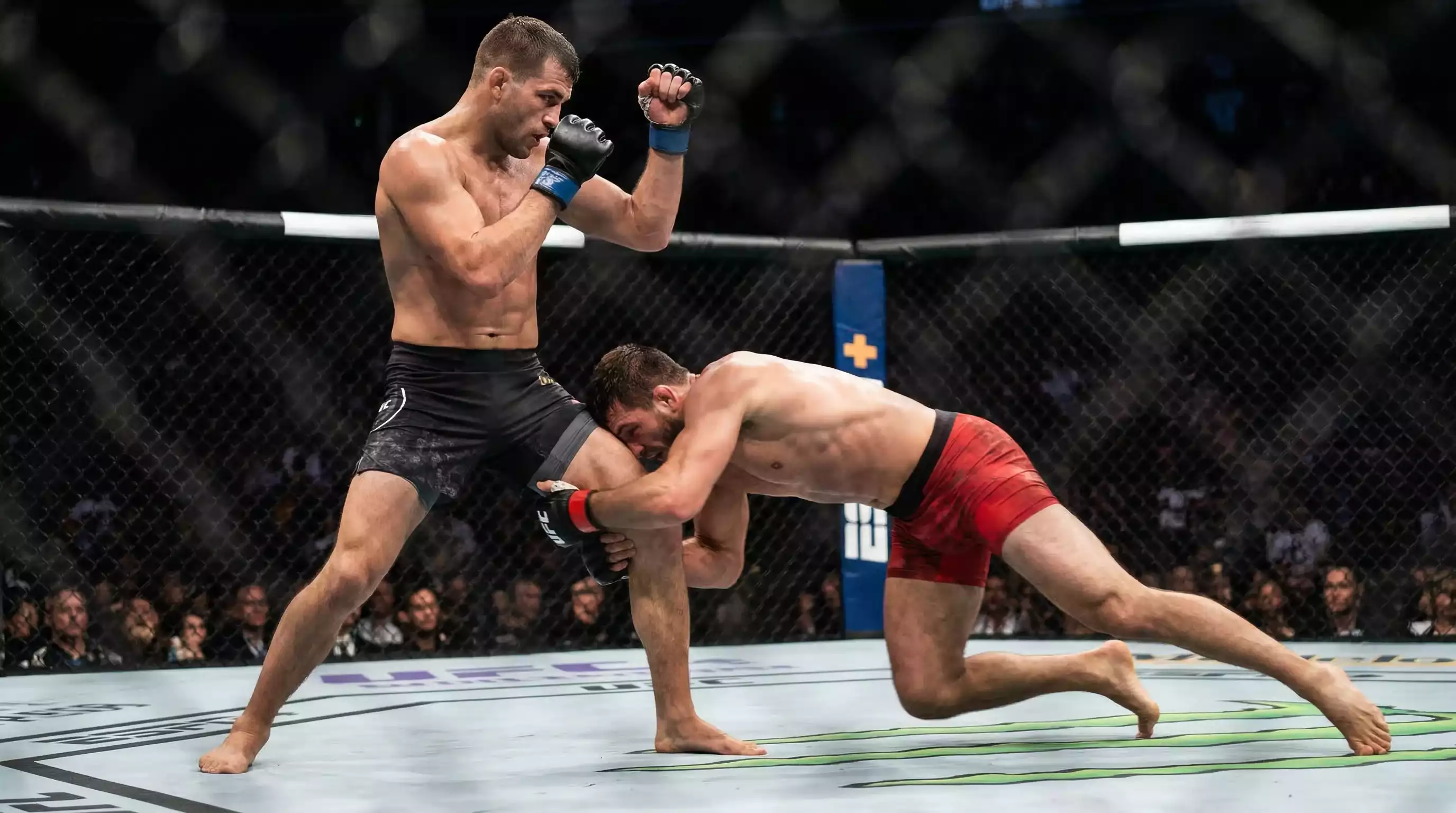 Estilos de Lucha en MMA y Apuestas – Striker vs. Grappler